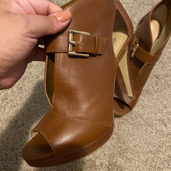 Michael Kors Open toe bootie - Picture 7 of 9